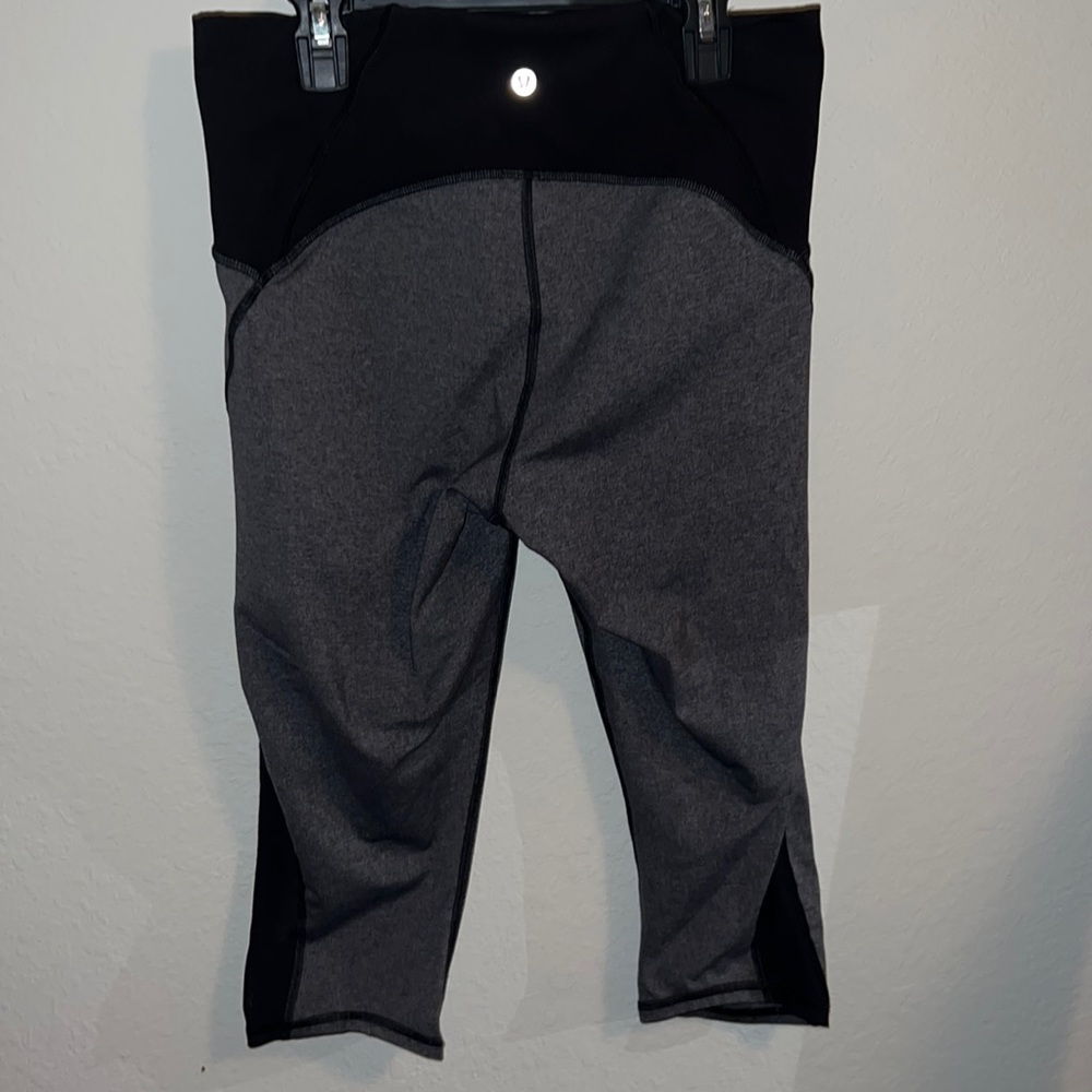 Lululemon Cropped Leggings Size 10